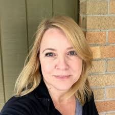 Debra Gerlach's Instagram, Twitter & Facebook