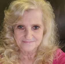 I want to wish my sweet friend, Jeannie Seely, a very Happy Birthday today!  Jeannie took time out to come see me during the Opry Christmas shows. She  is just as beautiful