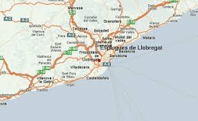 Al socorrista acuático, un nadador profesional que es rescatista que supervisa la seguridad y el rescate de nadadores, surfistas y otros participantes de deportes acuáticos, como en una piscina, parque acuático, spa, playa o río. Esplugues De Llobregat Wettervorhersage