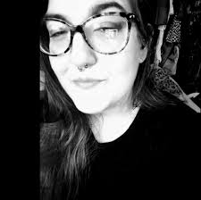 What kind of bag or restricted item policy does the foundry have?