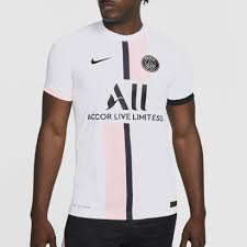 According to the outlet, the jersey will be released in the summer of 2022. Psg Kit 20 21 Psg Home Away Training Kits Lovell Soccer