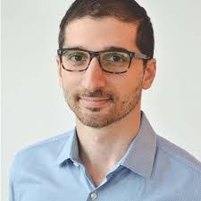 Ramiro Arellano's Instagram, Twitter & Facebook