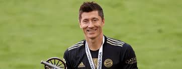 The final bundesliga team of the season was determined by a combination of the 18 bundesliga. Record Breaking Bayern Hitman Leads Bundesliga Team Of The Season