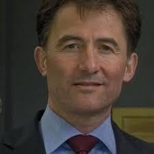 Patrick Cooper (@livesforwood)