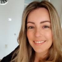 90+ "Samira Van" profiles