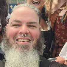 Dario Johnson's Instagram, Twitter & Facebook