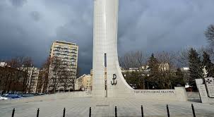 W 1989 roku zostaje posłem na sejm i członkiem okp. Aleksander Malachowski Wierzyl W Sprawiedliwosc Spoleczna Historia Polskieradio Pl