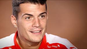 Frisuren für langes dickes haar; Gesprach Mit Granit Xhaka Vor Schweiz Portugal Uncut Youtube