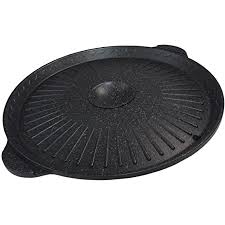 If you add additional ingredients, let the broth return to a boil and cook for 4 to 6 minutes. Amazon Com Tabletop Center Raised Round Samgyupsal Grill Pan For Bbq Bulgogi Meat Bacon Steak Kitchen Dining