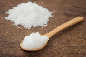Paraben yang biasanya ada dalam produk kosmetik atau skincare seperti methylparaben. Garam Dan Air Hangat Bisa Menjadi Obat Kumur Yang Baik Untuk Mulut