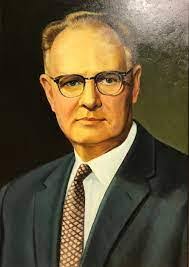 Pansy Baxter's Instagram, Twitter & Facebook