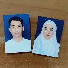 Ukuran foto dan latar belakang untuk buku nikah harus benar (kalau tidak mau bolak balik hanya mengurus foto buku nikah). Syarat Dan Tips Foto Buku Nikah Yang Wajib Kamu Ketahui