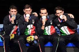 Tutti gli italiani sul podioplease subscribe: N3xuknvuinad9m