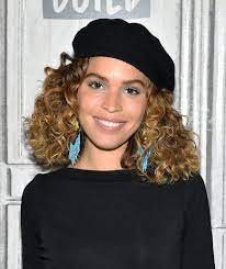 The Best Curly Hair Highlights To Try Now Curly Hair Styles Brown Hair With Blonde Highlights Blonde Highlights