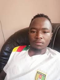 Piffo donne sa version concernant l'histoire avec Cyndi B