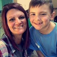 Amber Stump's Instagram, Twitter & Facebook