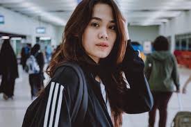 Tema video kali ini,admin akan memberikan info mengenai ciri ciri dan tanda ada seseorang yang sangat merindukan kita namun. 7 Tanda Nyata Kalau Kamu Punya Intuisi Tinggi Kamu Punya