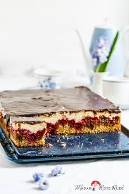 Weitere ideen zu kuchen, donauwelle kuchen, rezepte. Ahoi Eine Klassische Donauwelle Mit Kirschen Aus Der Vollwertkuche Madam Rote Rube Und Ihre Geniale Landkuche