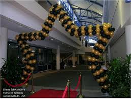 Entrance Black And Gold Balloon Arch Stage Or Entrance Star Shape Balloon Arch Hollywood Awards Night Oscars Theme Party Hollywood Decorations Diy Party Planning