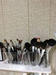 100均グッズで化粧品をスッキリ整頓 メイク道具の収納アイデア術 収納 アイデア メイク道具の収納整理 メイク道具 収納