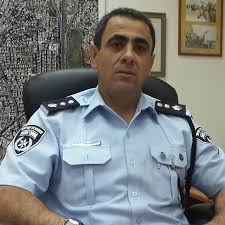 שמעון לביא was born on month day 1945, to אליהו לוין and אסתר לוין (born בירן). ××•×œ×™ ×©×œ×›× ×¢×©×¨×•×ª ××•×¤× ×™×™× × ×ž×¦××• ×'×¨ ×'