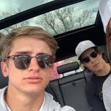 James Petrone (@JamesPetrone9)