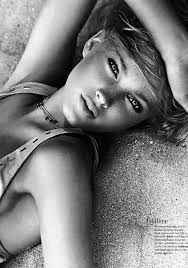 Black And White Beach Photoshoot Be Nice To Nerds Chances Are You Ll End Up Working For One Black And White Models Beach Photoshoot Photography