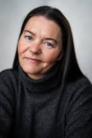 Oranges and Sunshine (2010)