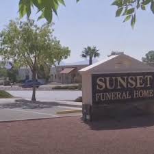 Families Have To Adjust To Saying Goodbye To Loved Ones As Funeral Services Are Delayed Kdbc