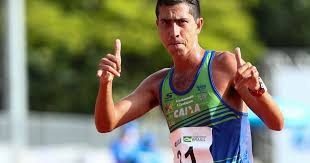 Leia as últimas notícias esportivas, assista a eventos ao vivo, saiba mais sobre seus atletas olímpicos favoritos e reviva os famosos momentos olímpicos com nossos destaques. Caio Bonfim E Erica Sena Vencem Os 20km Da Marcha No Trofeu Brasil De Atletismo Gzh
