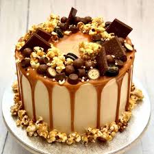 Caramel Overload A Delicious Salted Caramel Chocolate Cake For A 40th Birthday 4 Layers O Cake Cool Birthday Cakes Popcorn Recipes Caramel