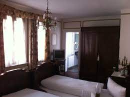 Es verfügt über gemütliche zimmer, die mit antiquitäten eingerichtet sind. Haus Zum Sternen Bewertungen Fotos Preisvergleich Rottweil Tripadvisor