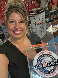 Jill Mcmahon's Instagram, Twitter & Facebook