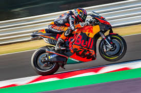 Motogp is back this weekend and you can watch every session and every race exclusively live on bt sport. Ktm Rc16 Fix Bis 2026 In Der Startaufstellung Der Motogp Motorradreporter