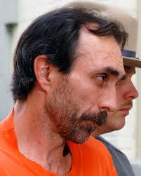 Fugitive says he impersonated a state trooper