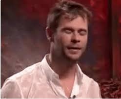 32 Times Chris Hemsworth Made You Pregnant Without Even Touching You Chris Hemsworth Hemsworth Super Funny Pictures
