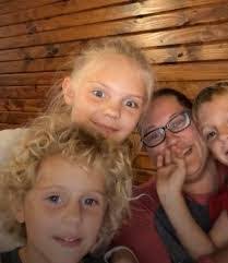 Kris Goins's Instagram, Twitter & Facebook