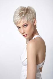 Short Pixie Haircut For Fine Hair Fine Straight Hair Thin Hair Haircuts Thin Fine Hair