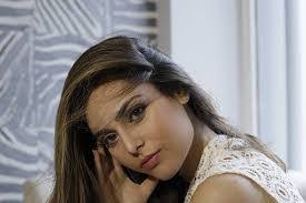 Valerie Moreau's Instagram, Twitter & Facebook