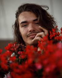 Sage Ray (@sage.ray) • Instagram photos and videos