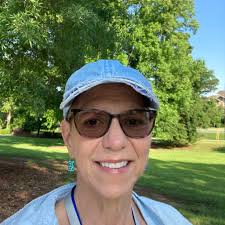 Dr Sandra Lee aka drpimplepopper