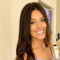 Rachel Pickens's Instagram, Twitter & Facebook