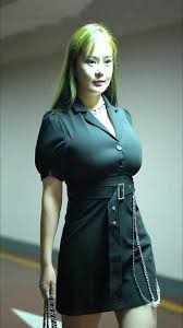 腾讯视频】 这样的小姐姐你们爱了吗没错是我的腿呀大长腿浅浅Silvia易阳