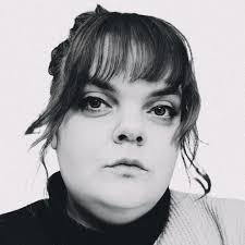 tills vintern är slut är det polo och identitetskris som gäller. Sen kommer  våren och då är jag säkert olyckligt kär i nån igen. Kram till den som  behöver en, jag behöver