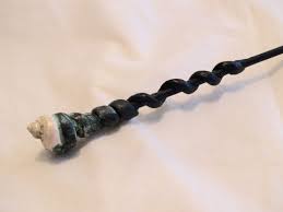 Holly Wood Wand With Dragon Heartstring Core Dragon Heartstring Wands Bottle Picture