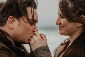 Daisy+Jacob. Iceland elopement photographer & videographer