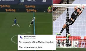 He missed the ball entirely when it fell to him in the box, and while it bounced up to strike marvelous nakamba on the hand, the referee wasn. Chelsea Fans Left Fuming Over Emiliano Martinez Blatant Handball In Fa Cup Final Daily Mail Online