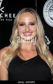 Julie Waltrip's Instagram, Twitter & Facebook