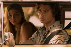 Jun 09, 2021 · outer banks was very popular with viewers during its debut season in 2020 and they will be pleased to hear series two filming has wrapped. Outer Banks On Netflix Chase Stokes Confirms Season 2 To Air In 2021 Metro News