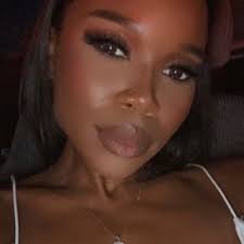 Ebony Powell (@BlackGlass_)